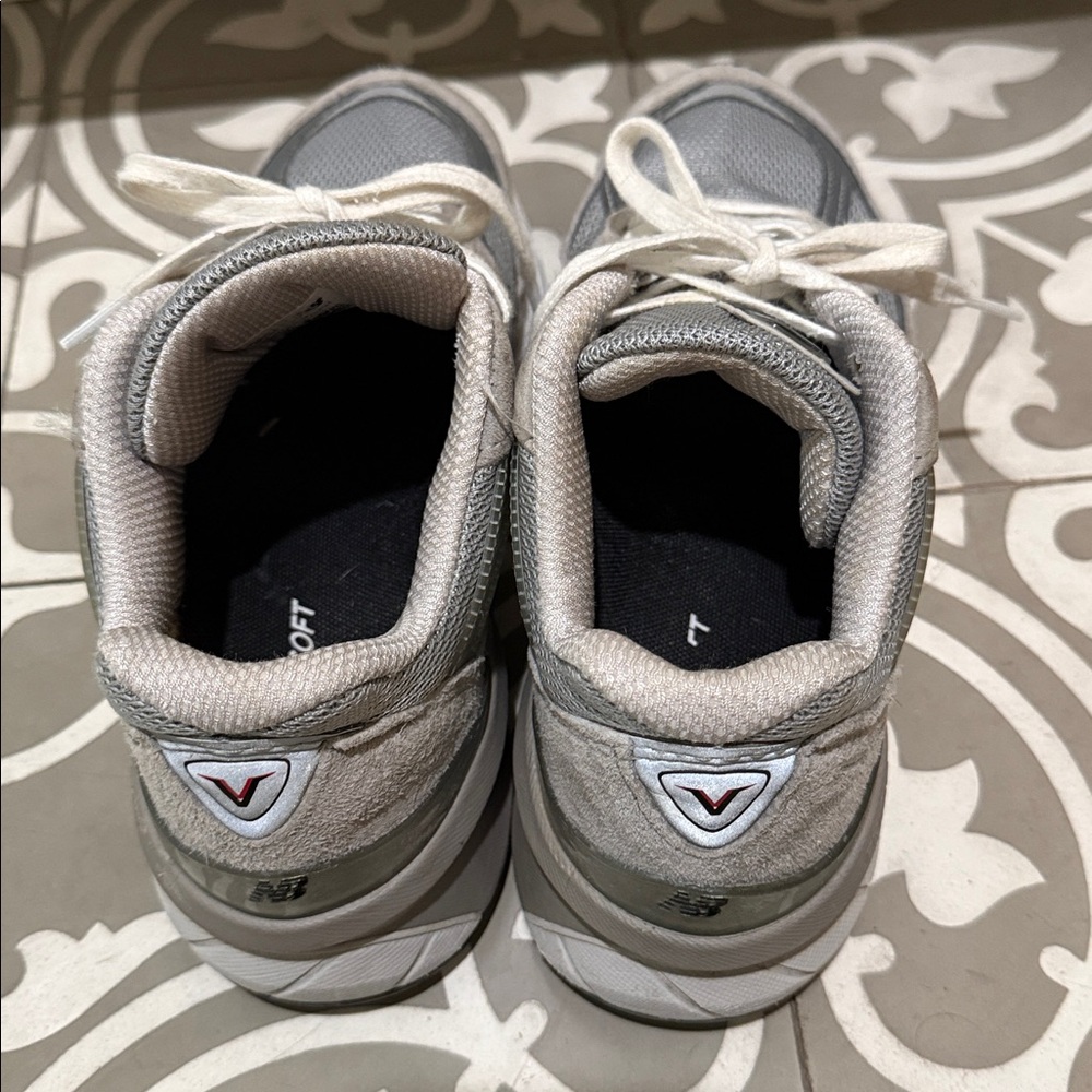 New Balance Made in USA 990v5 Sneakers Grey Castlerock 6.5 - Picture 5 of 6
